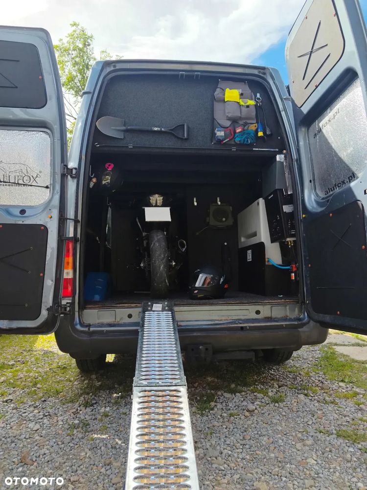 Ford Transit - 13