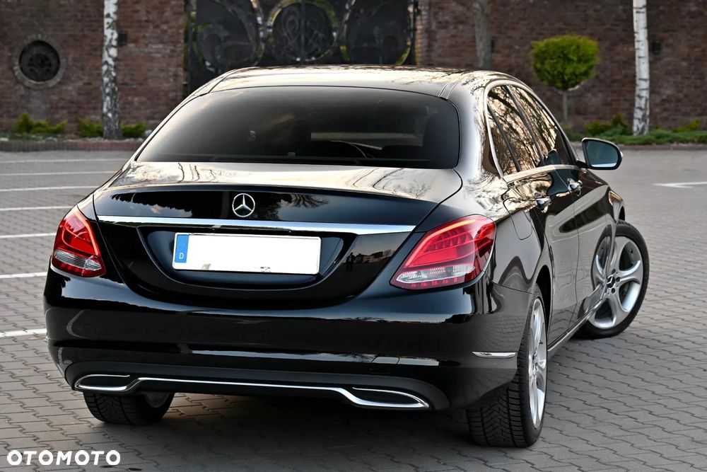 Mercedes-Benz Klasa C 200 Avantgarde - 19