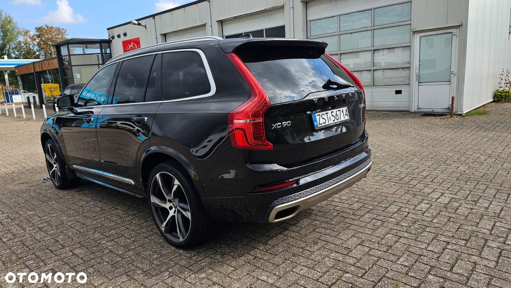 Volvo XC 90 - 5