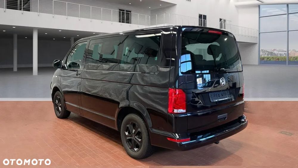 Volkswagen Multivan 2.0 TDI L2 Comfortline DSG - 2