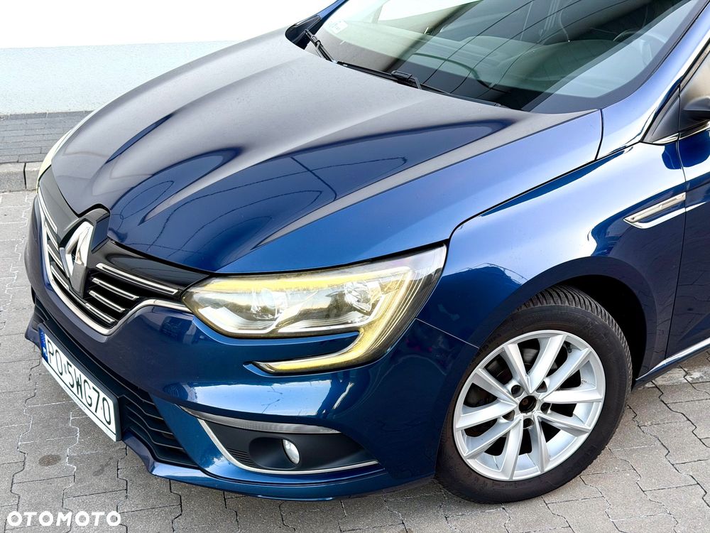 Renault Megane 1.6 SCe Zen - 10