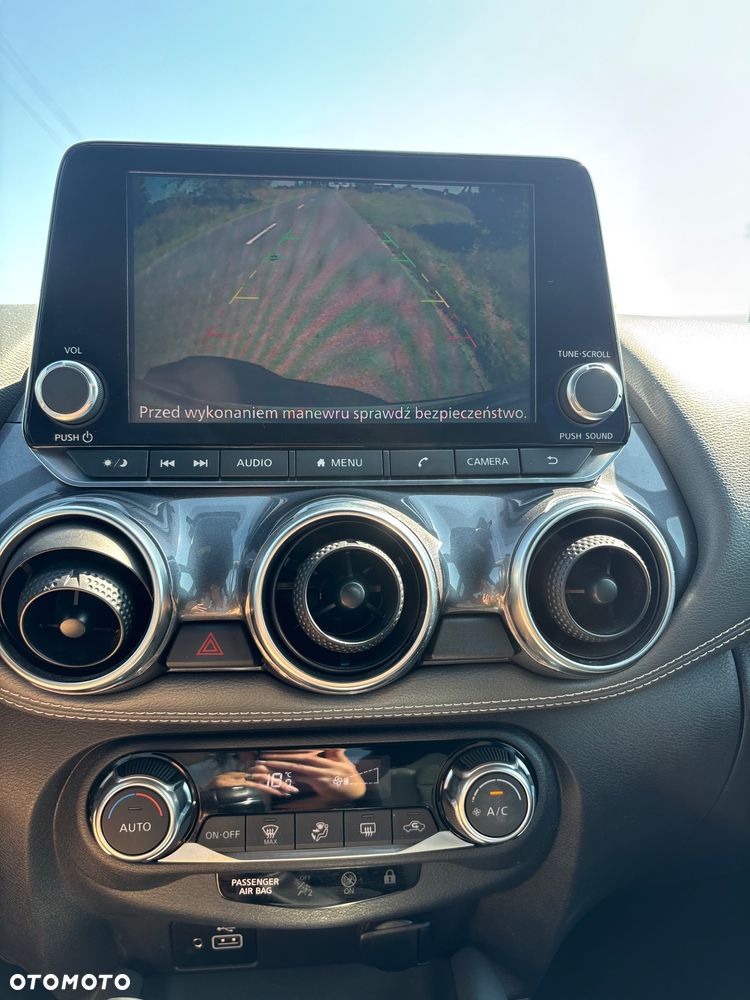 Nissan Juke DIG-T 117 N-Connecta - 40