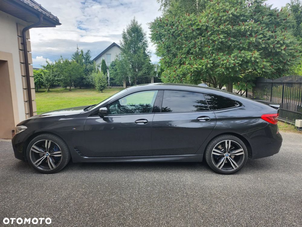 BMW 6GT - 3