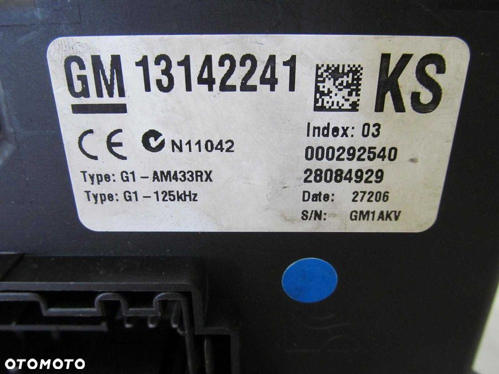 OPEL CORSA D 06-14 SKRZYNKA BEZPIECZNIKOW 13142241 KS - 3