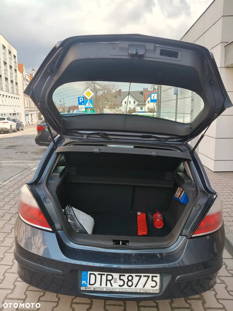 Opel Astra 1.6 Enjoy - 8