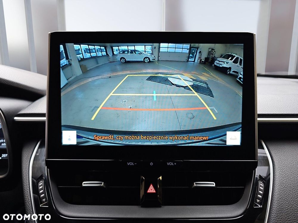 Toyota Corolla Cross 2.0 Hybrid Style - 17