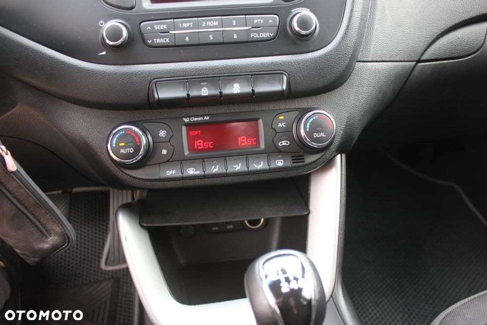 Kia Ceed 1.4 M - 11