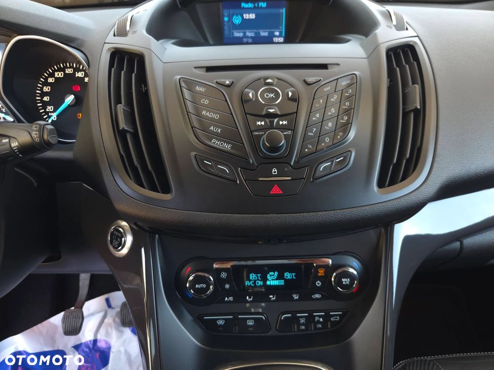 Ford Kuga 2.0 TDCi 4x4 Titanium - 27
