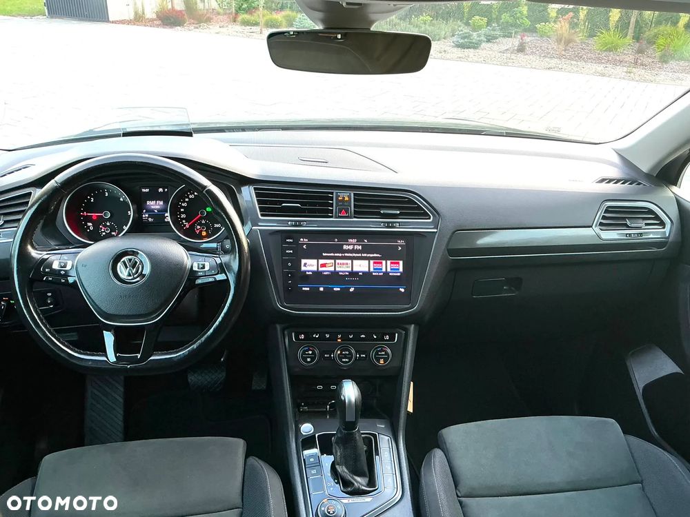 Volkswagen Tiguan 2.0 TDI SCR 4MOTION DSG URBAN SPORT - 23