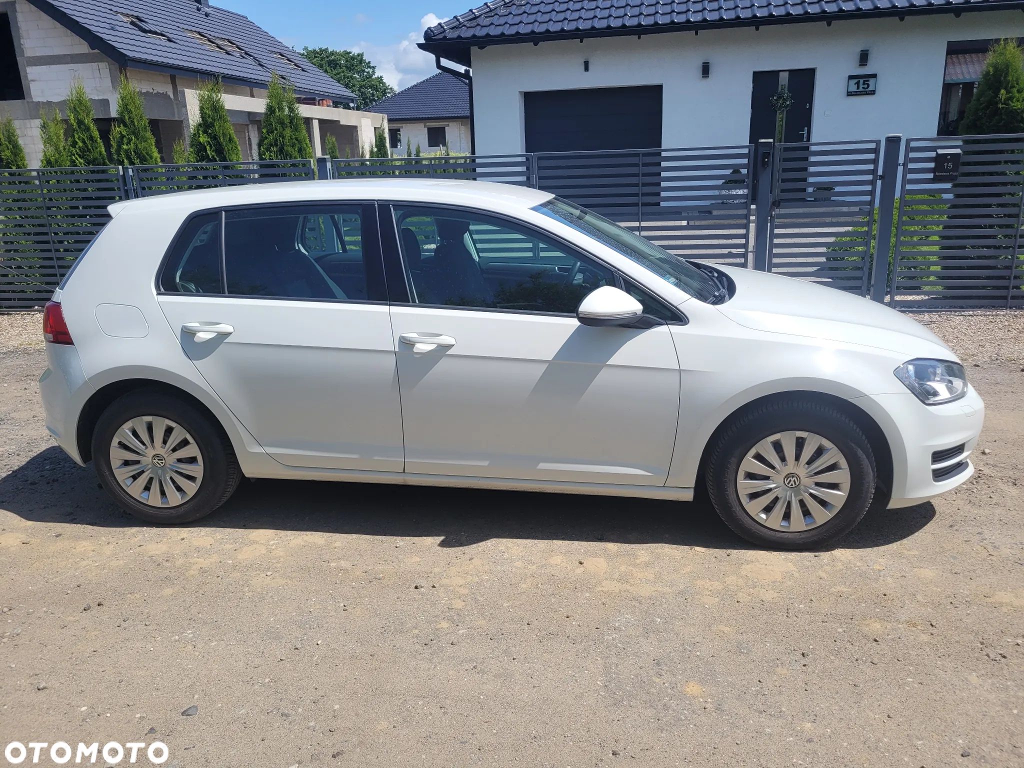 Volkswagen Golf 1.6 BlueTDI Comfortline - 1