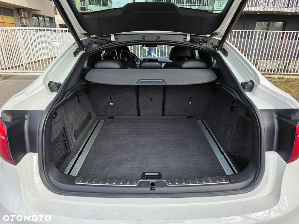 BMW X6 xDrive40d - 31