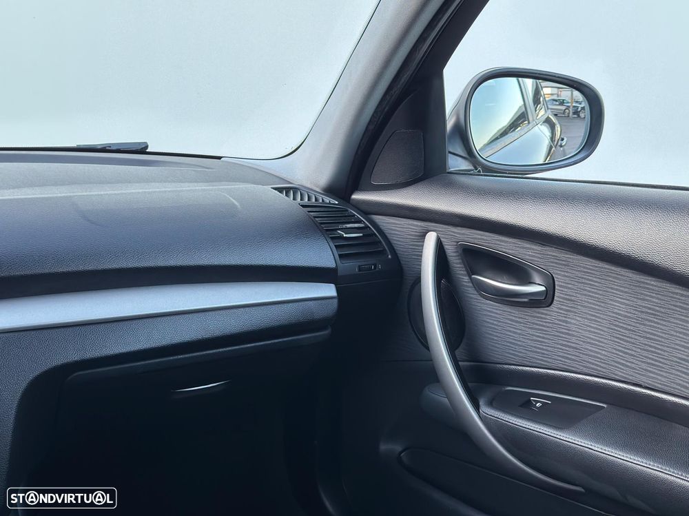 BMW 118 d Line Urban - 20