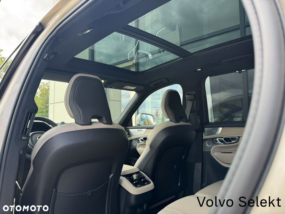 Volvo XC 90 B5 B AWD Ultra Bright 7os - 28