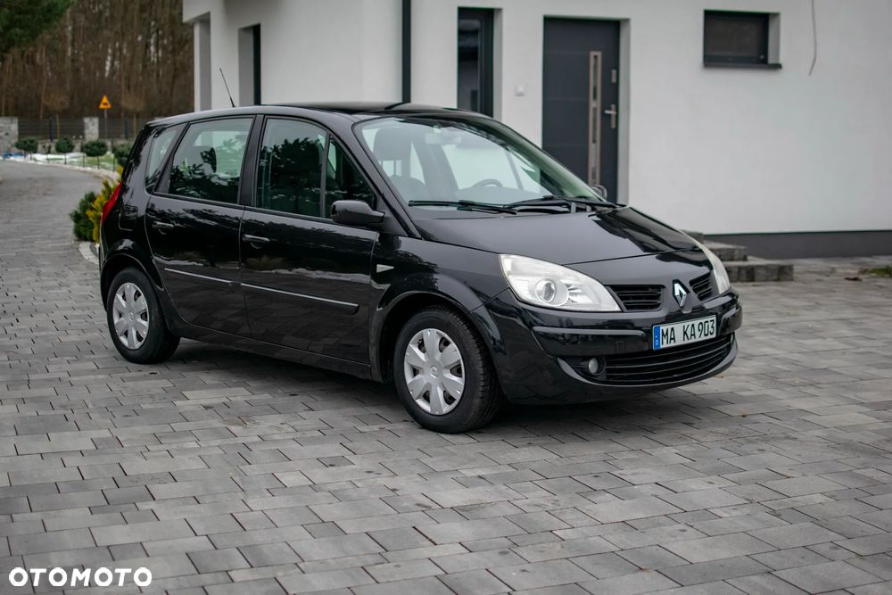 Renault Scenic - 23