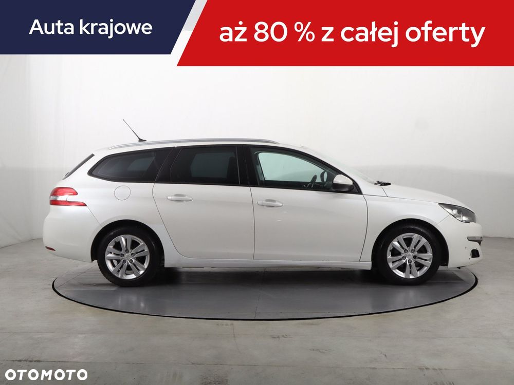 Peugeot 308 - 8