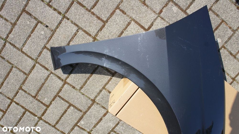 PRZEDNI PRAWY BŁOTNIK CUPRA BORN - 3