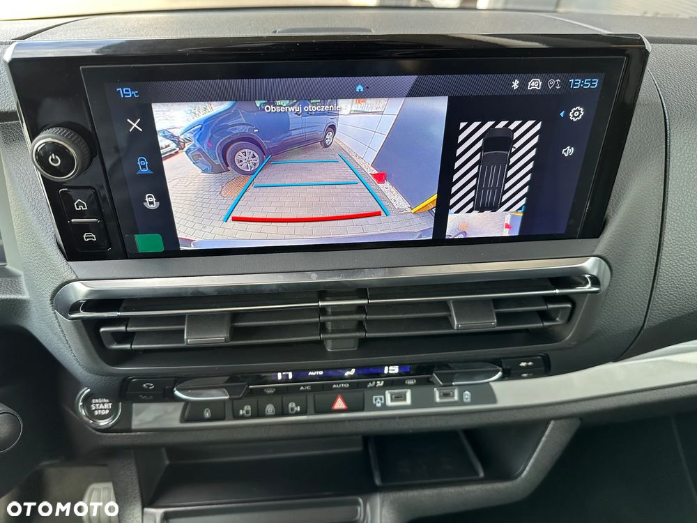 Peugeot Traveller 2.2 BlueHDi Long Business VIP EAT8 - 24