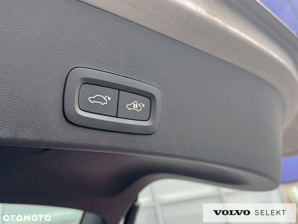 Volvo XC 40 - 34
