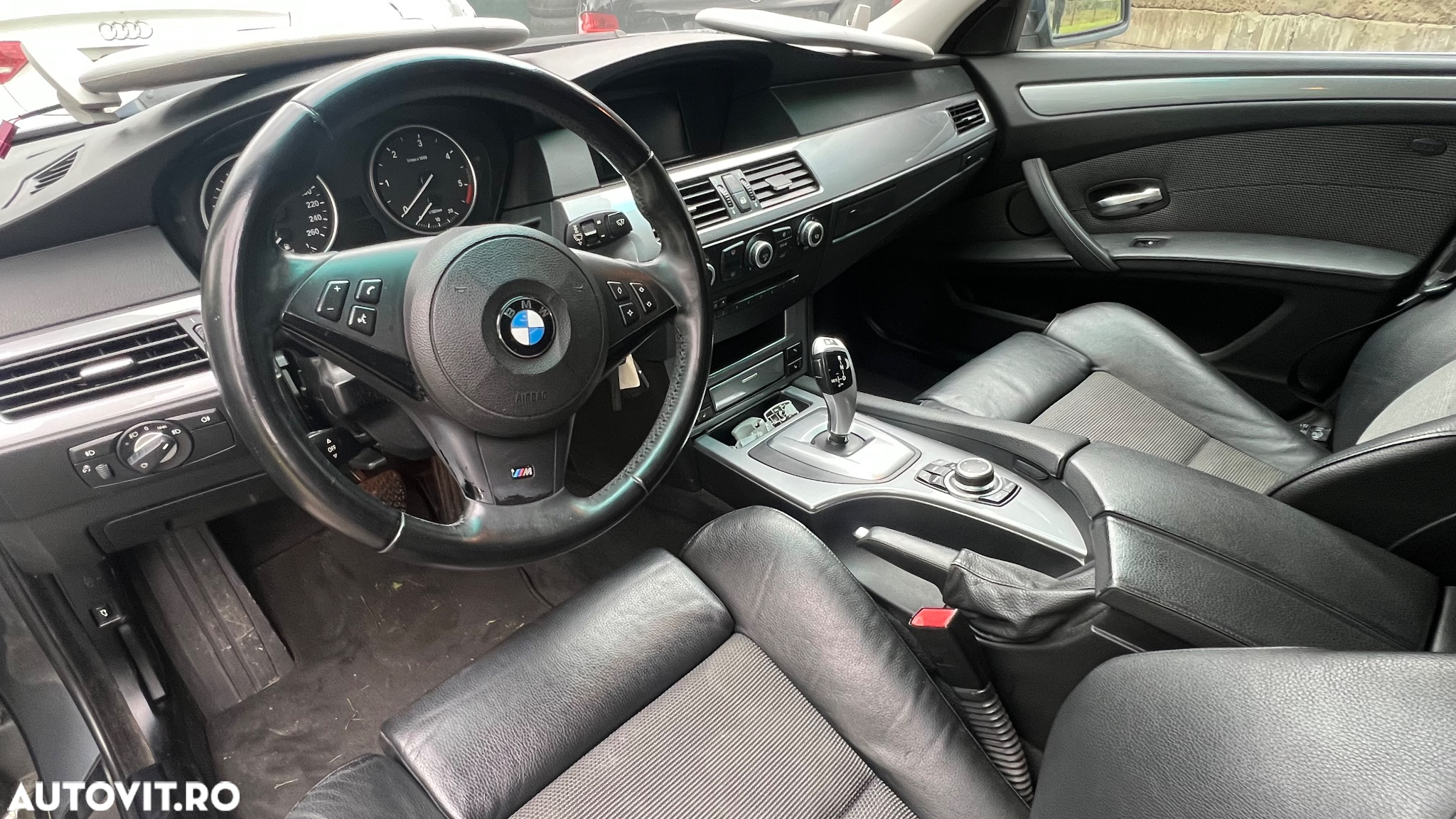 BMW Seria 5 520d Touring Aut. Edition Sport - 2