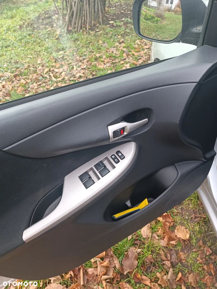 Toyota Corolla 2.0 D-4D 2010 - 10