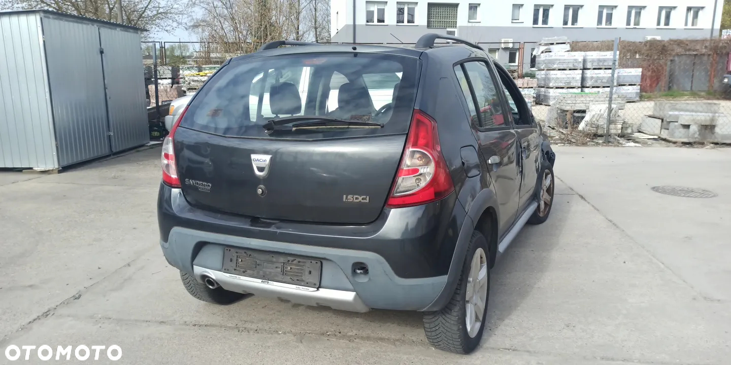 Dacia Sandero 1.5 dCi Stepway - 8