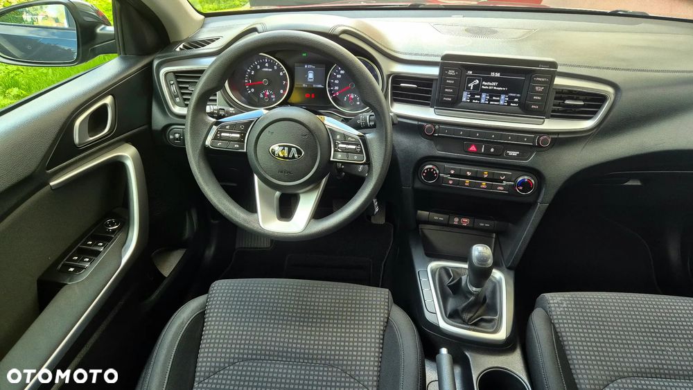 Kia Ceed 1.4 Attract - 5