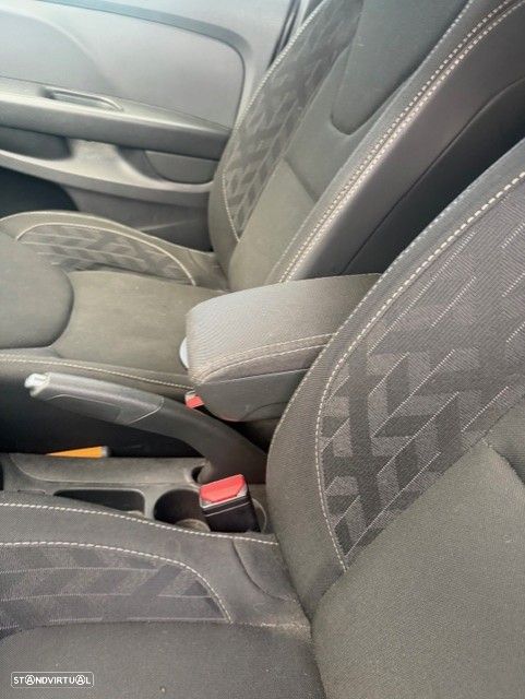 Renault Clio (Energy) dCi 90 Start & Stop LIMITED - 13