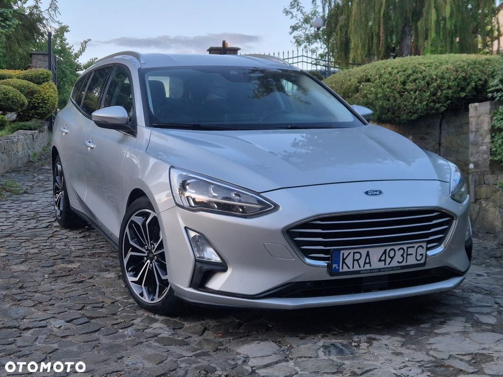 Ford Focus 1.5 EcoBlue Start-Stopp-System TITANIUM DESIGN - 4