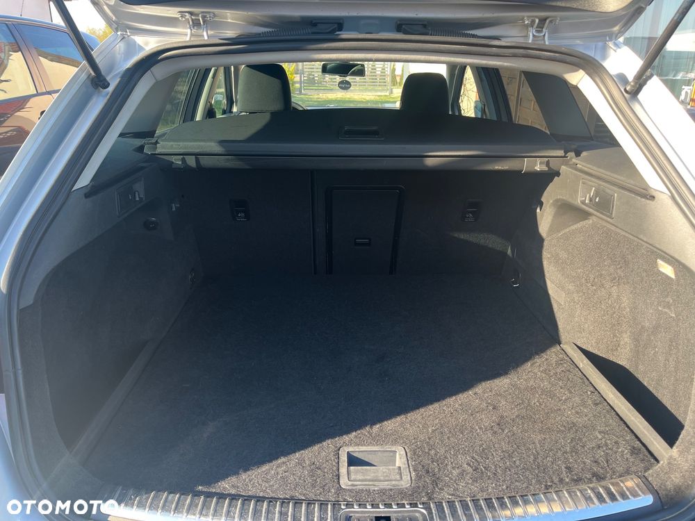 Seat Leon 1.6 TDI Style - 6