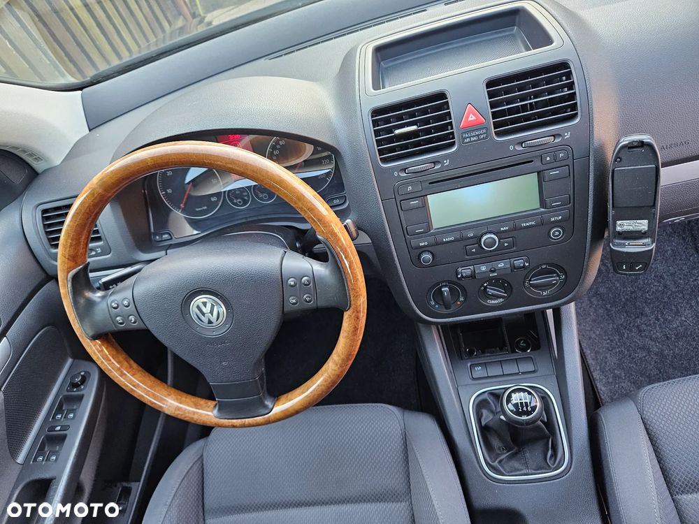 Volkswagen Golf 2.0 TDI Edition - 6