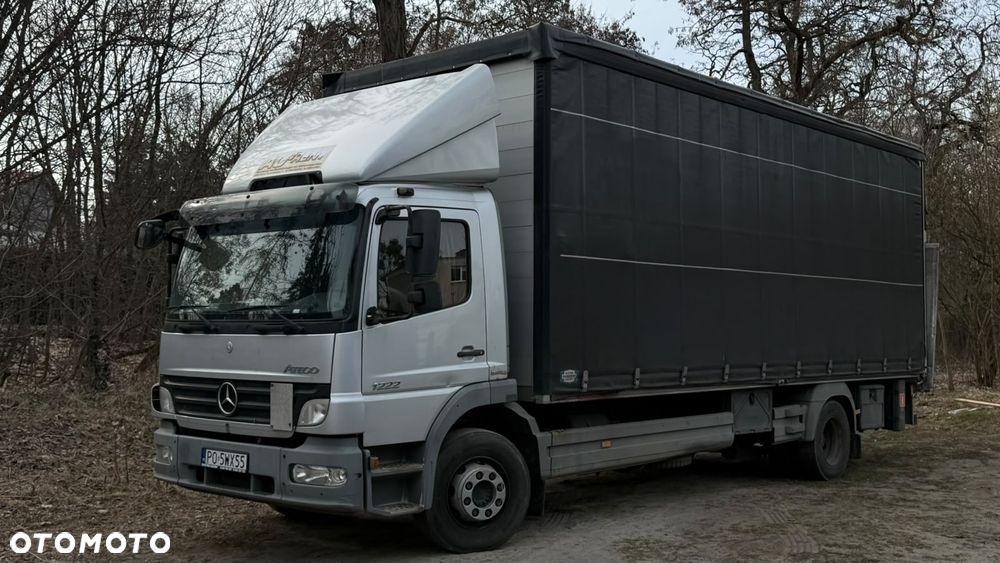 Mercedes-Benz 1222L - 1