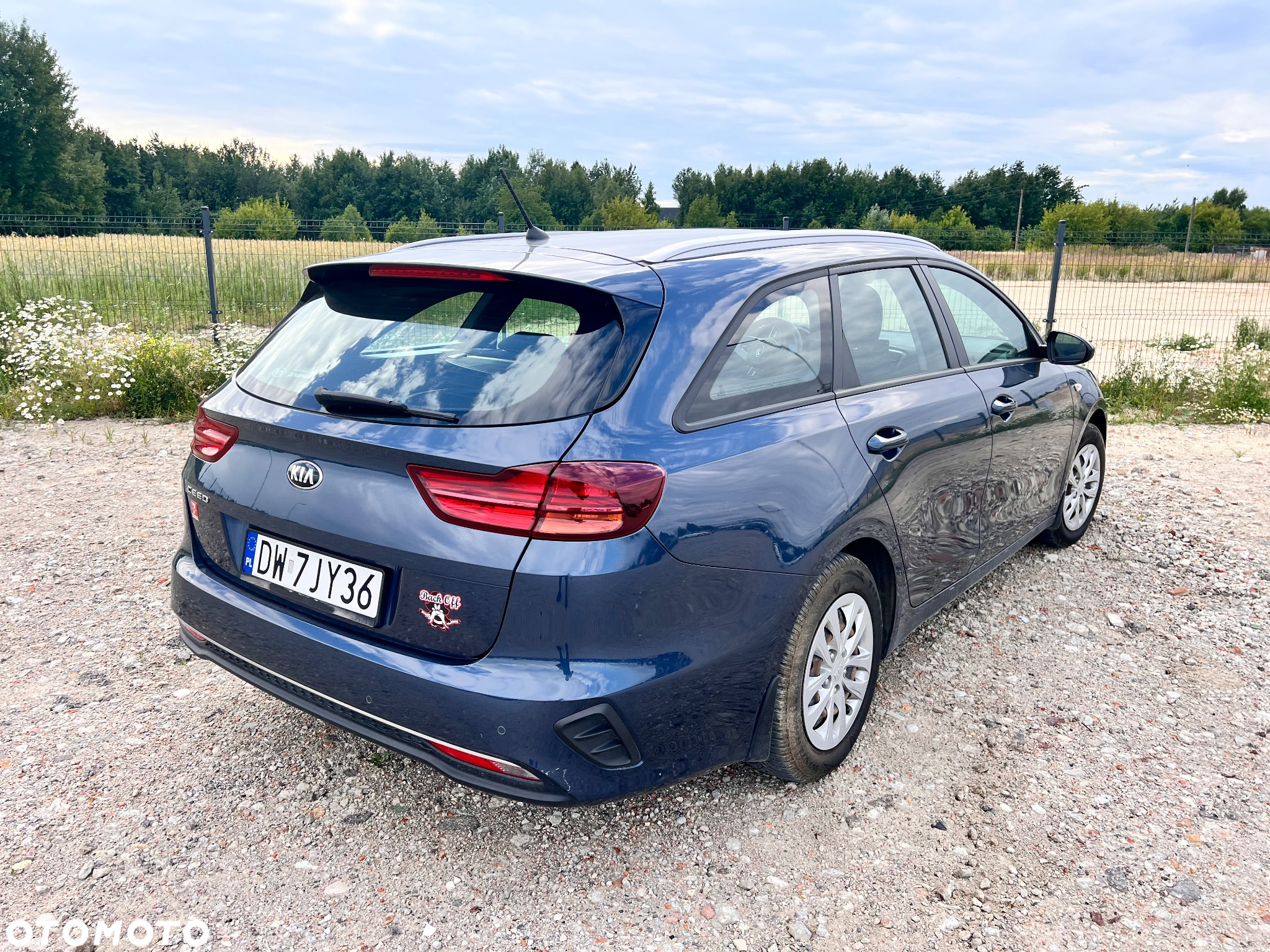 Kia Ceed 1.6 CRDi SCR S - 4
