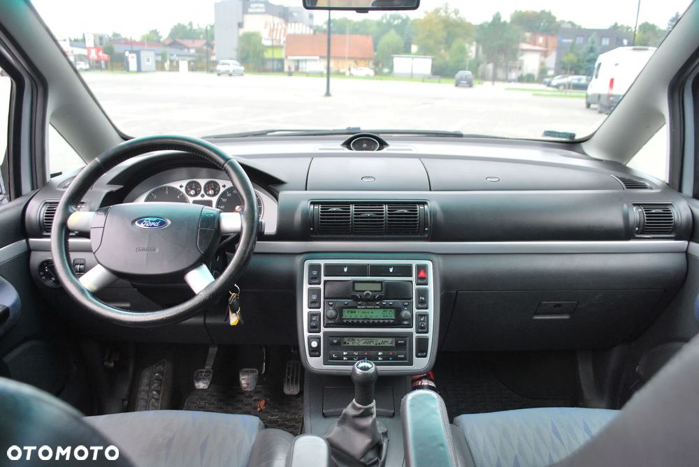 Ford Galaxy - 7
