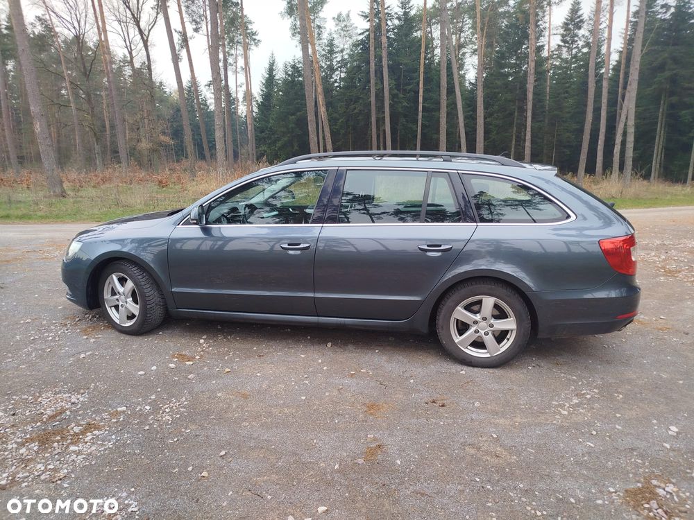 Skoda Superb 1.6 TDI GreenLine - 7