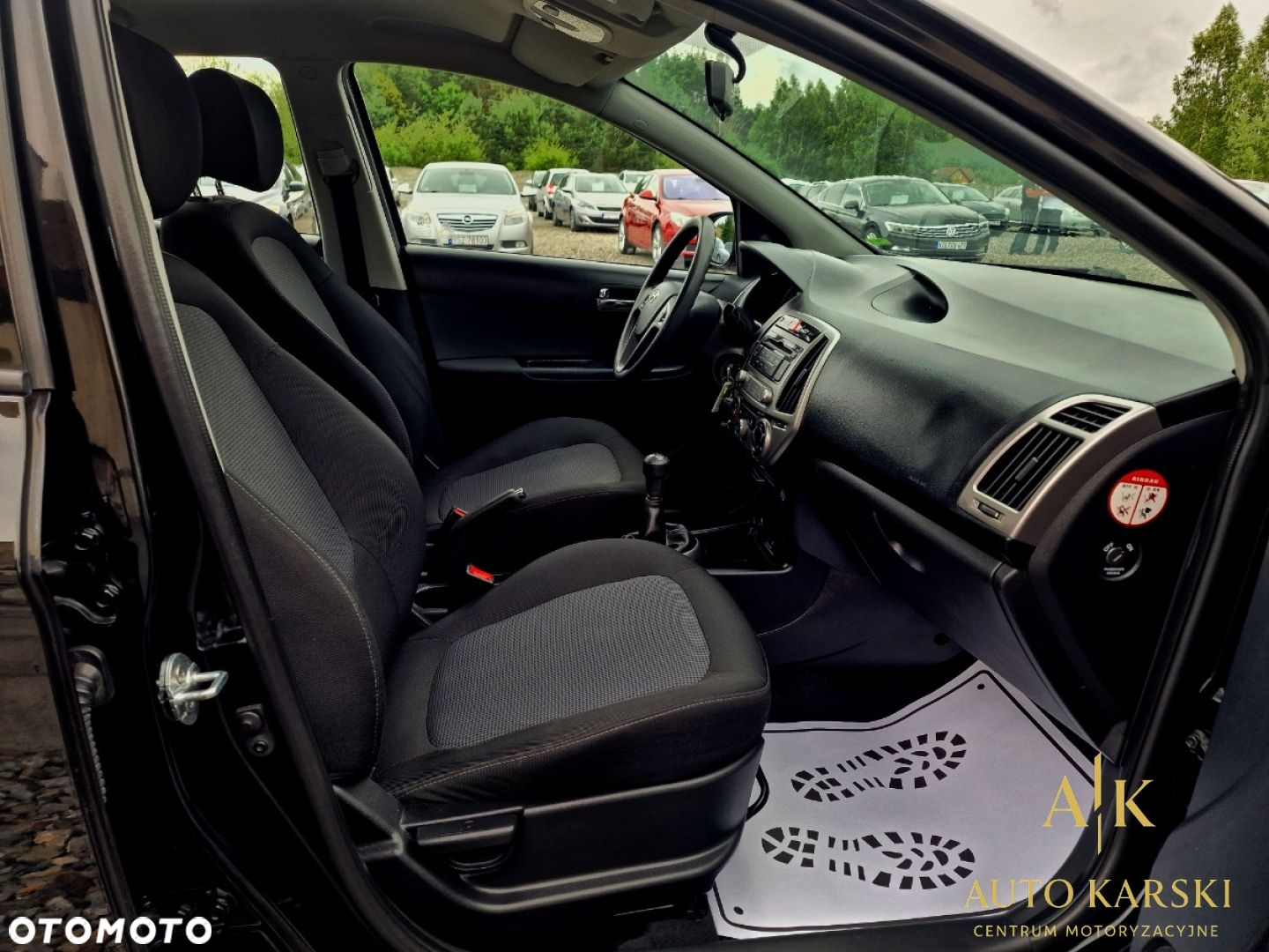 Hyundai i20 - 21