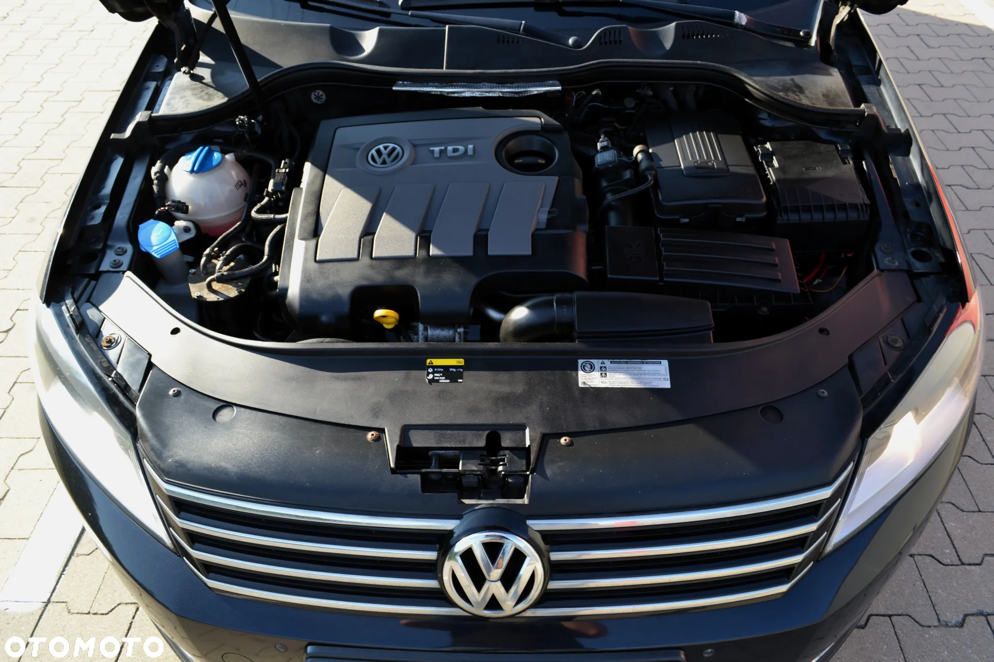 Volkswagen Passat 1.6 TDI Trendline - 35