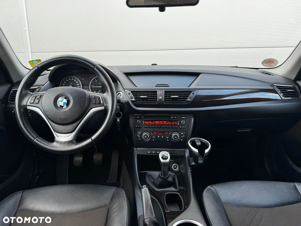 BMW X1 sDrive18d xLine - 7
