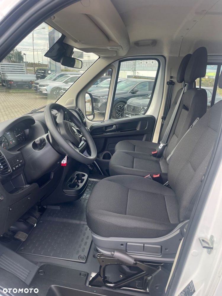 Opel movano Podwozie Załogowe L4 2.2 Diesel 180KM MT6 - 8