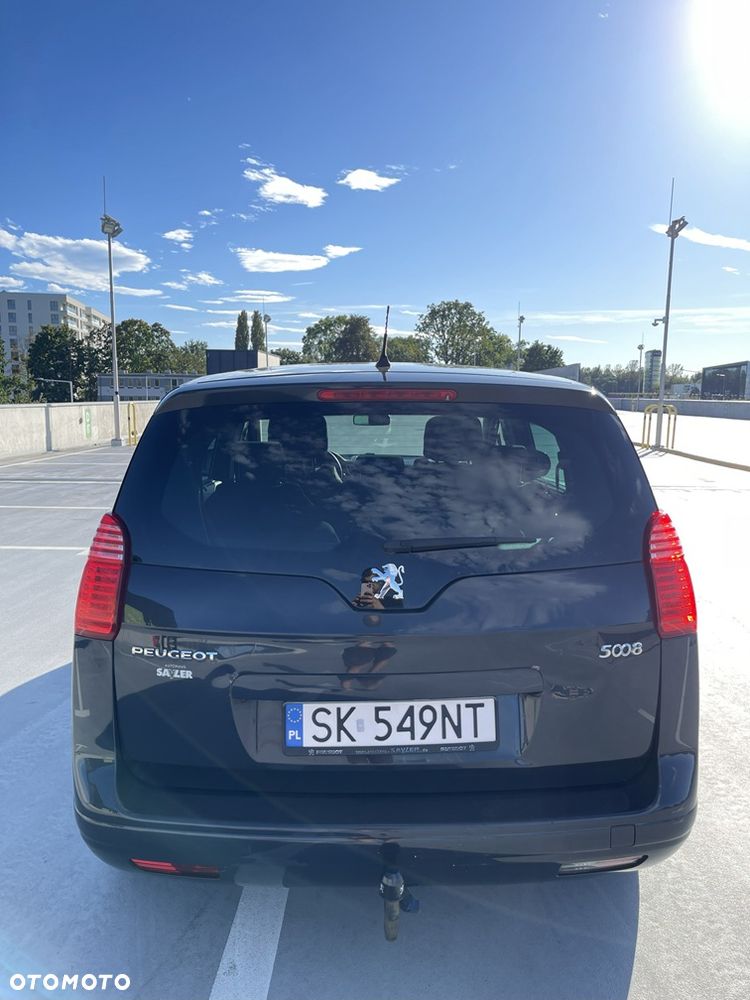 Peugeot 5008 HDI FAP 150 Premium - 10