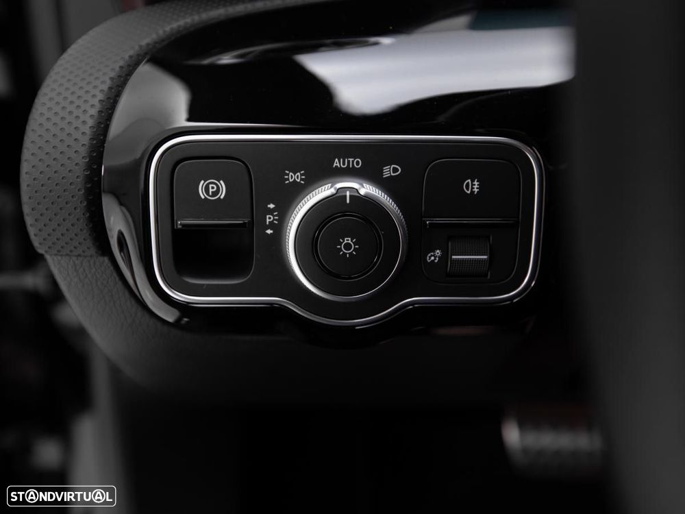 Mercedes-Benz A 200 Standard - 16