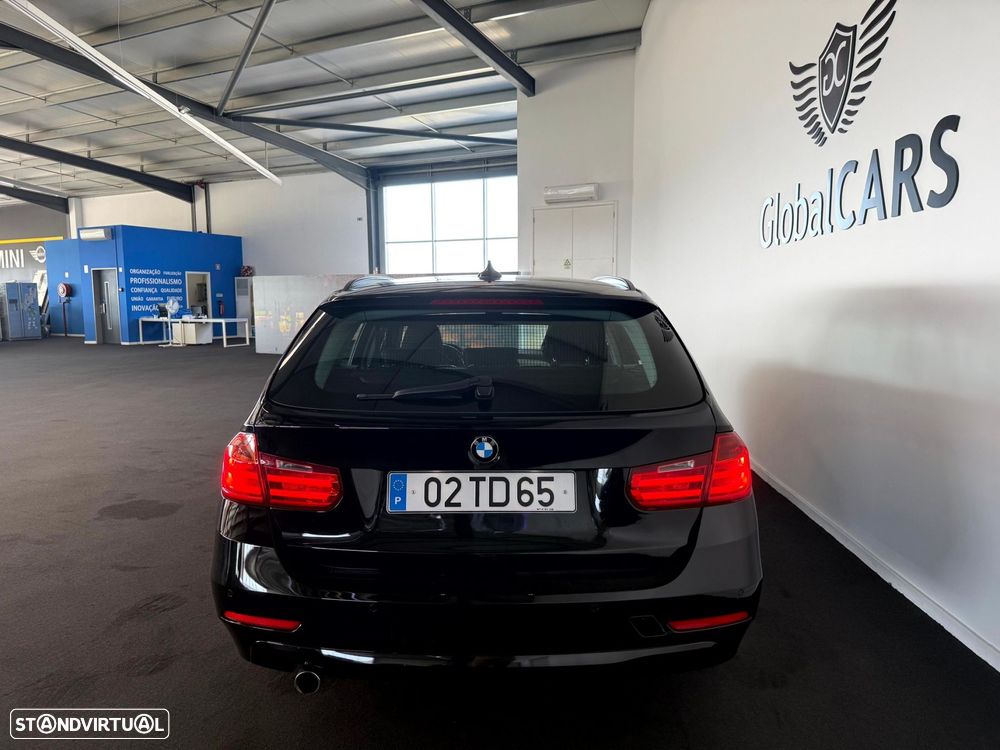 BMW 318 d Touring Navigation - 28
