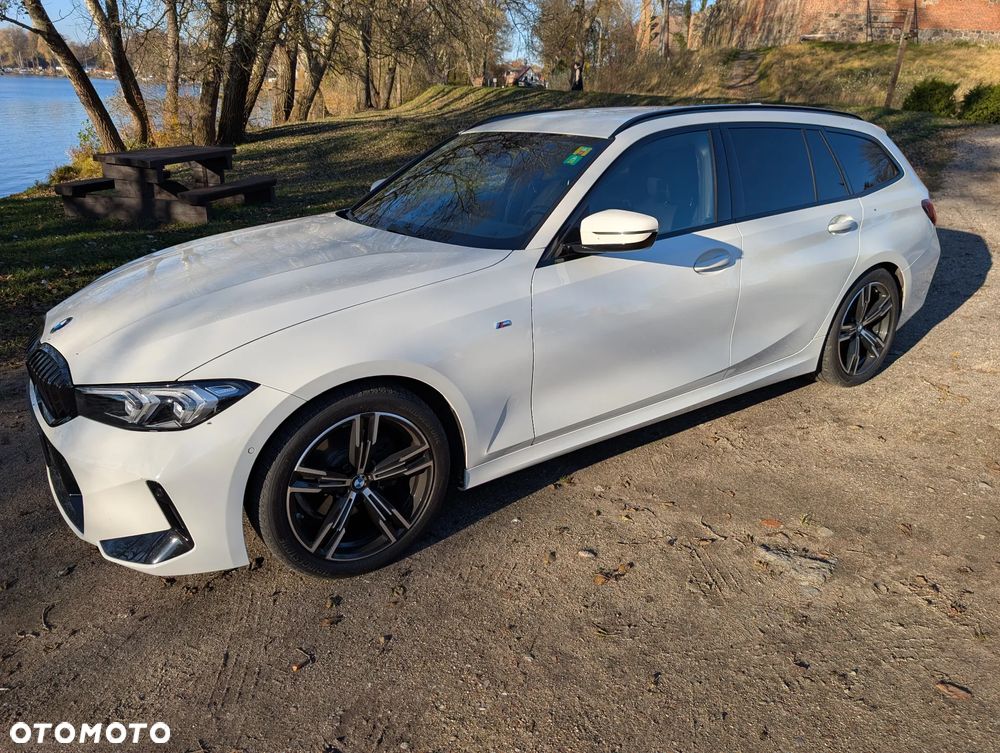 BMW Seria 3 320i M Sport - 16