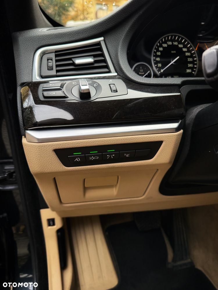 BMW 5GT 535d - 10