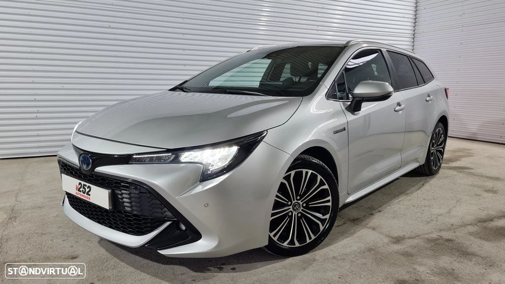Toyota Corolla Touring Sports 1.8 Hybrid Comfort+P.Sport - 4