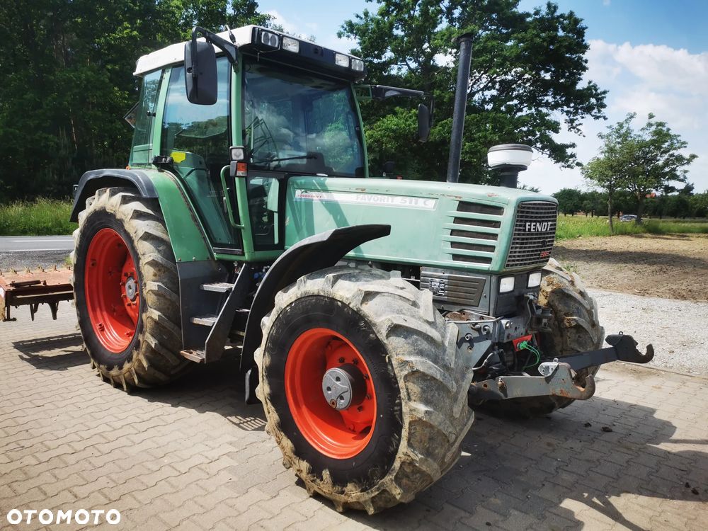 Fendt Fendt 511c z tuzem - 11