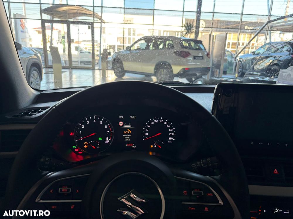 Suzuki Swift 1.2 Dualjet 12V MHEV Passion - 13