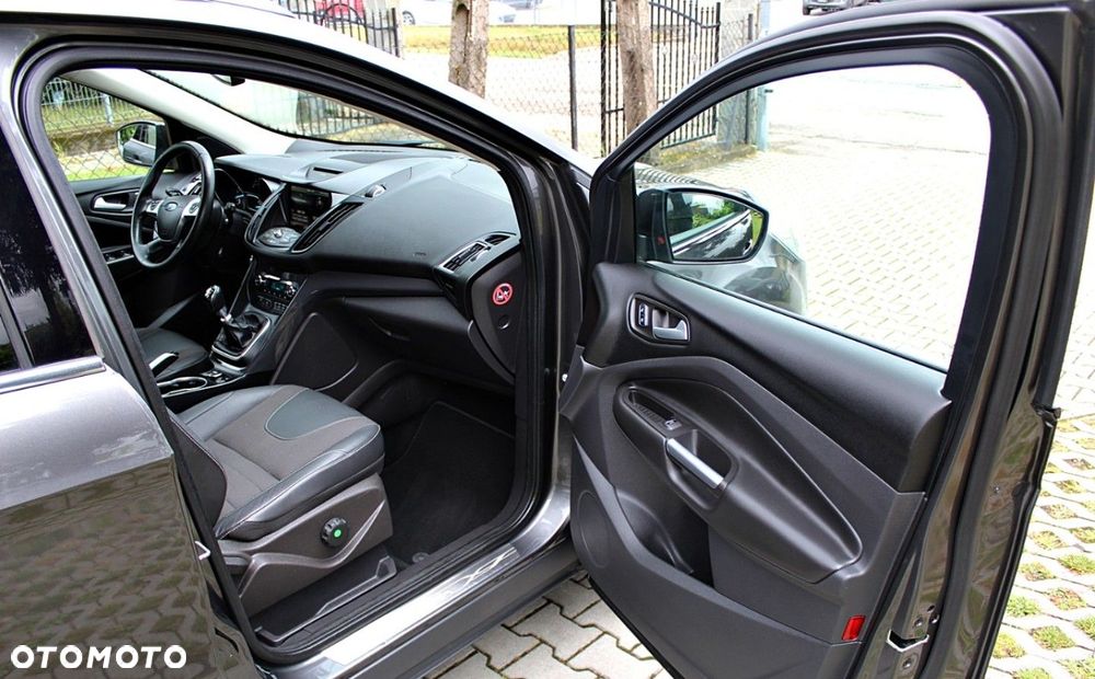 Ford Kuga - 18