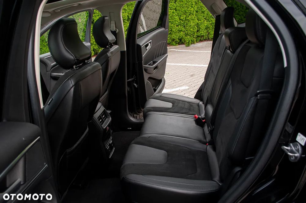 Ford Edge 2.0 TDCi Bi-Turbo 4x4 ST-LINE - 23