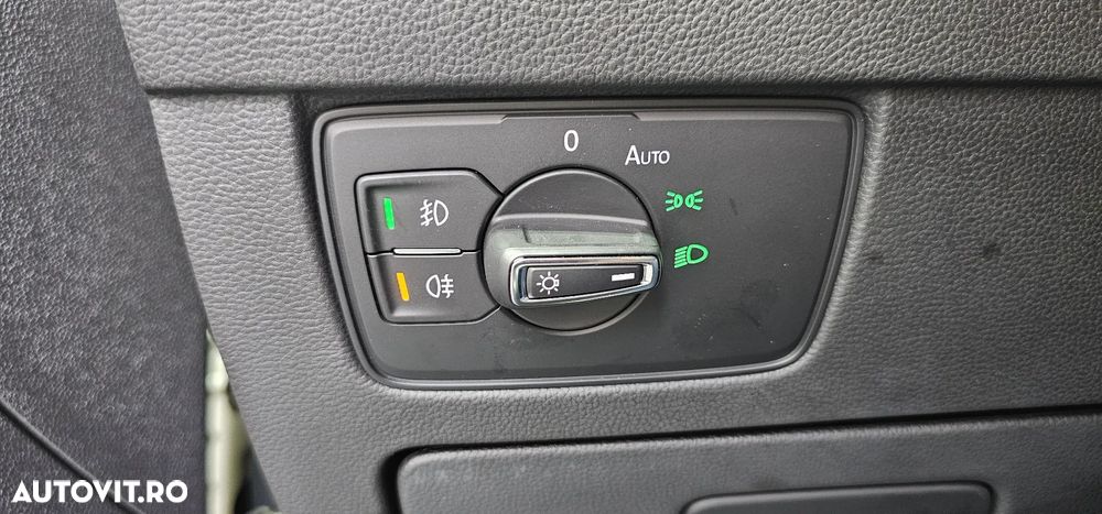 Volkswagen Passat 2.0 TDI SCR DSG Business - 26