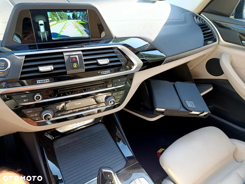 BMW X3 xDrive20i GPF xLine - 18